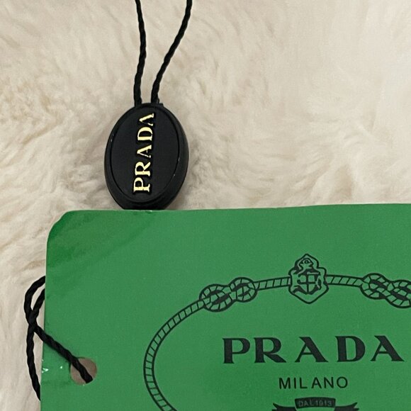 Prada Men's Nylon Dark Blue/Gold Baseball Cap Size: M - Picture 8 of 8